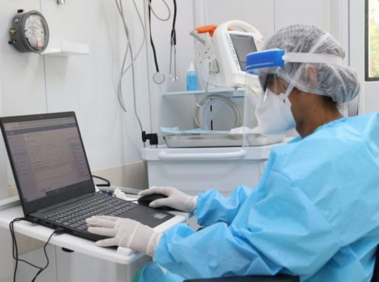 USP e Fiocruz investigam 20 casos suspeitos de reinfecção por coronavírus