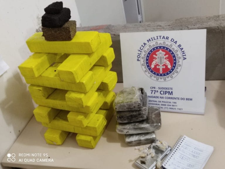 Polícia encontra 24 tabletes de maconha e haxixe em Vitória da Conquista