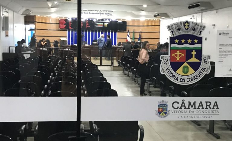 Audiência pública vai debater retorno das aulas presenciais em Vitória da Conquista