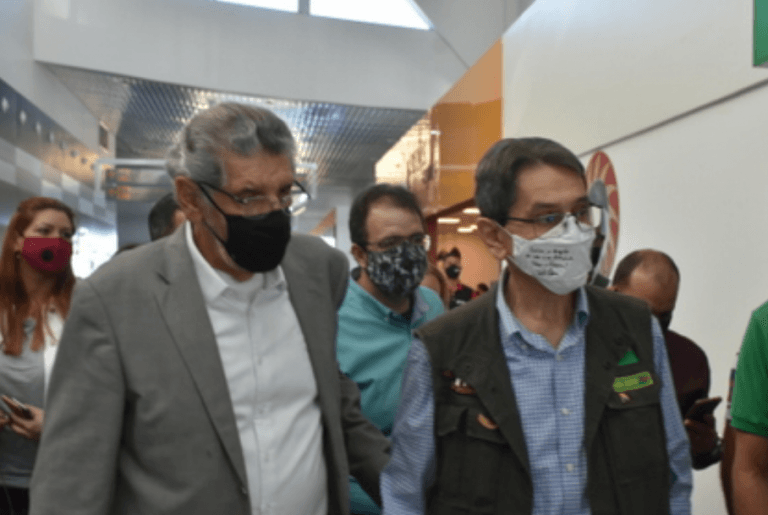 Em Vitória da Conquista, Roberto Jefferson critica ACM Neto e liga PT ao satanismo