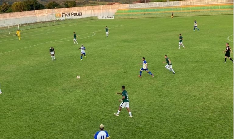 Vitória da Conquista vence segunda partida na Série D do Brasileirão
