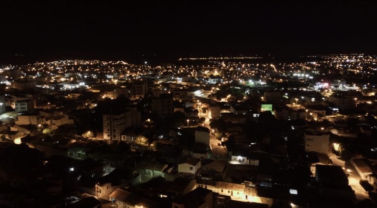 Destaque Guanambi noite