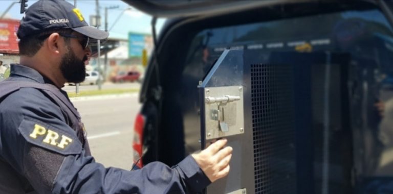 Motorista embriagado é preso após quase colidir contra viatura da PRF em Vitória da Conquista