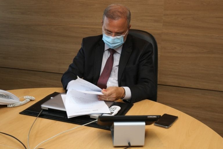 Bahia adquire 19,8 milhões de seringas para vacinar população contra o coronavírus