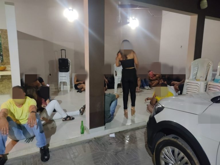 Festa clandestina