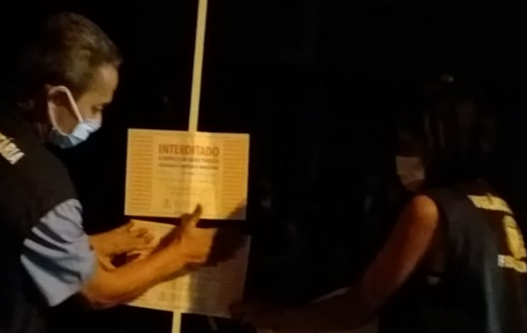 Festa com 100 pessoas foi encerrada pela PM e Vigilância Sanitária de Guanambi