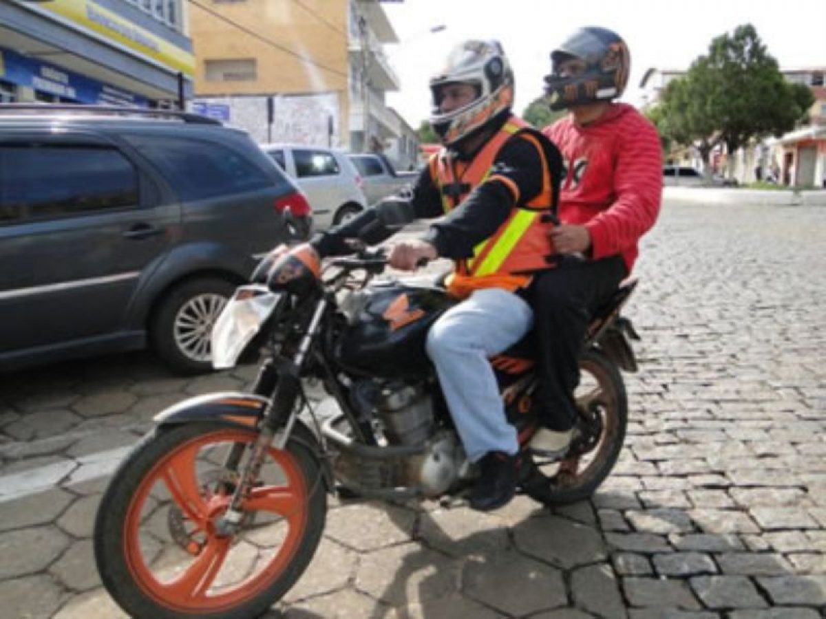 Contran altera regras para Motofrete e Mototáxi (de novo)