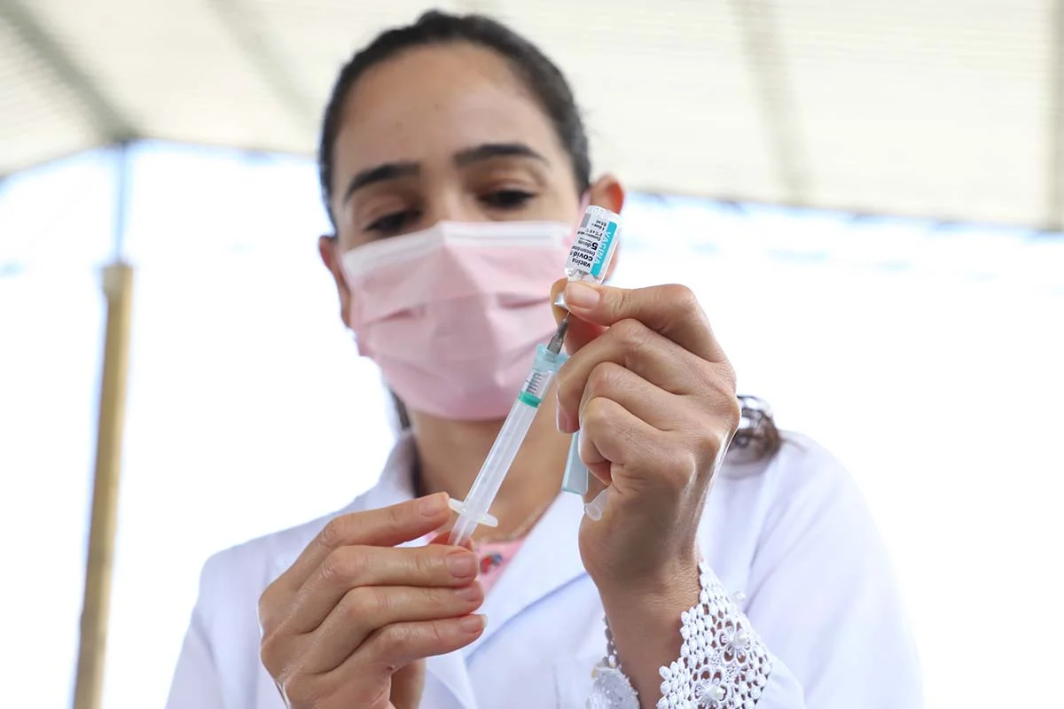 Guanambi vacinará pessoas a partir de 31 anos contra Covid-19 nesta terça