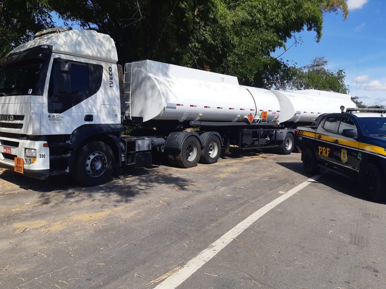 carreta alcool prf br 116 vitória da conquista