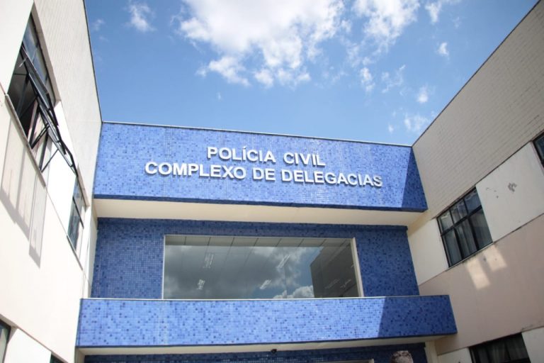 Polícia prendeu jovem de 19 anos investigado por mais de 10 homicídios em Feira de Santana