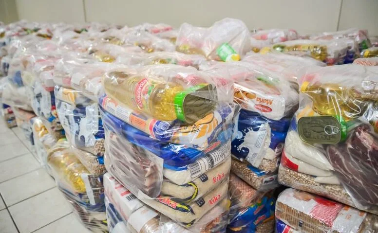 Comunidades quilombolas de Caetité recebeu 32 toneladas de alimentos