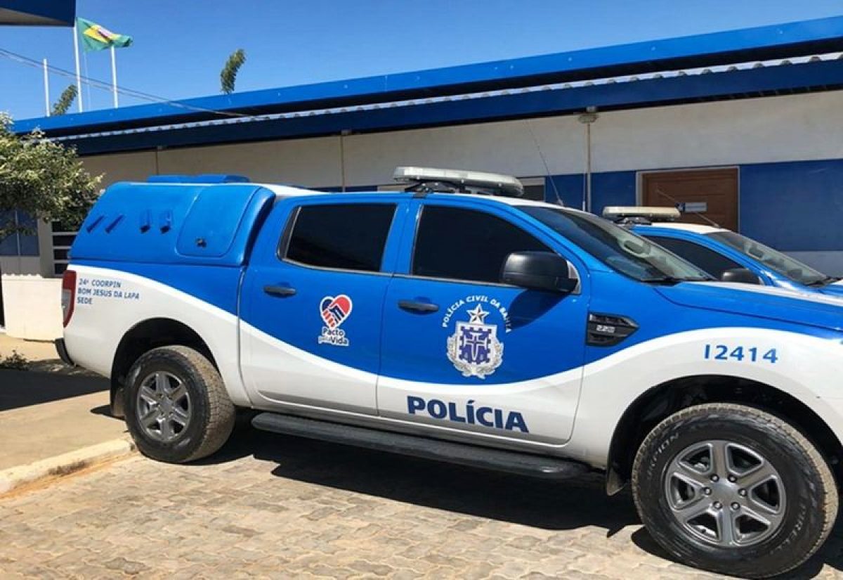 #Bahia: Mulher deixa dois  homens feridos com golpes  de faca em Bom Jesus da Lapa