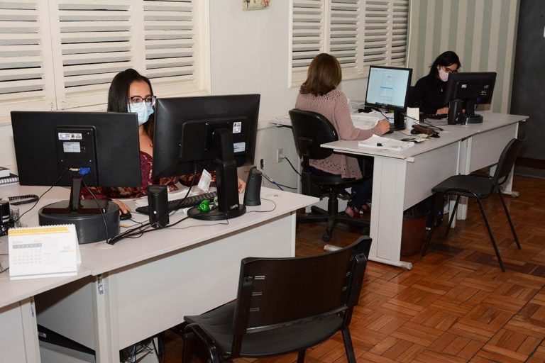 Projeto de Lei que prevê reajustes salarial de servidores foi enviado para Câmara de Vitória da Conquista