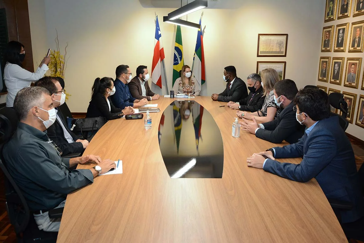 Comitiva do Governo Federal visita Vitória da Conquista para acompanhar situação de ciganos