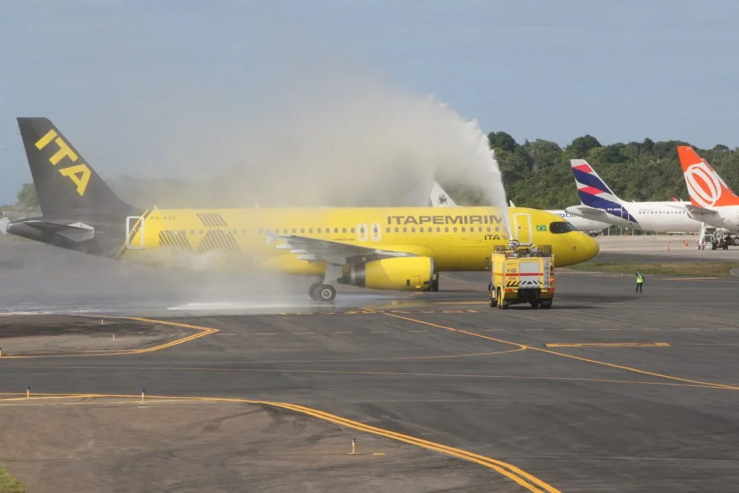 Empresa aérea da Itapemirim fez voo inaugural na Bahia