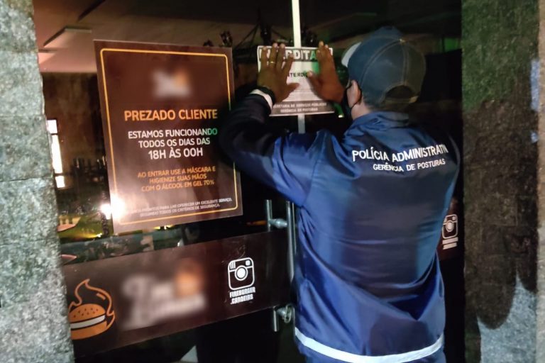 Vinte estabelecimentos foram notificados e um interditado por descumprimento de normas sanitárias em Vitória da Conquista