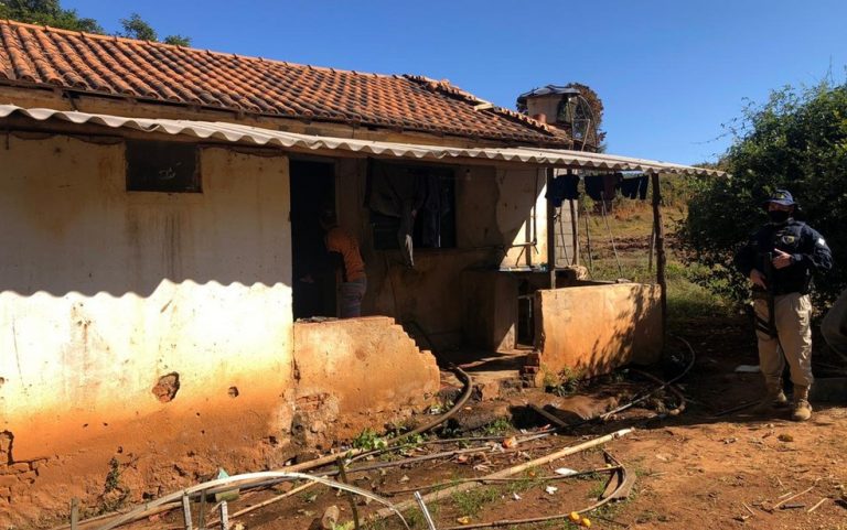 Mais de 60 pessoas são resgatadas em situação de trabalho análogo à escravo em Minas Gerais