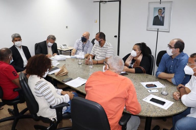 Reunião entre Governo e sindicato dos trabalhadores da educação termina sem acordo