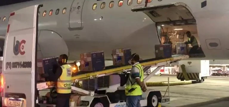 Bahia recebeu mais de 140 mil doses de vacinas contra Covid-19