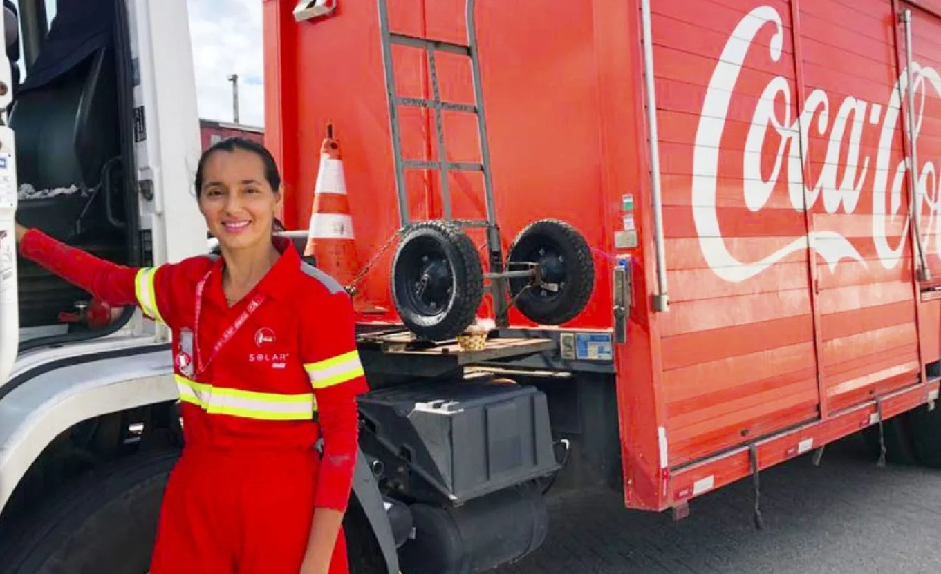 Solar Coca-Cola abre novas vagas de emprego em Barreiras, Salvador, Vitória da Conquista e outras cidades