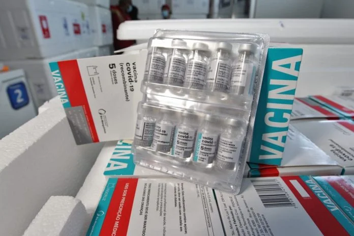 Bahia receberá mais 280 mil doses de vacinas contra Covid-19