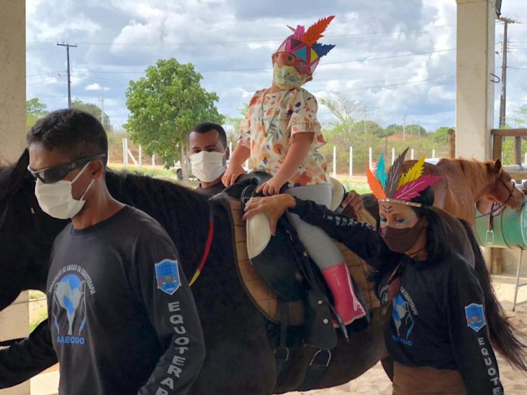 Projeto de equoterapia da PM
