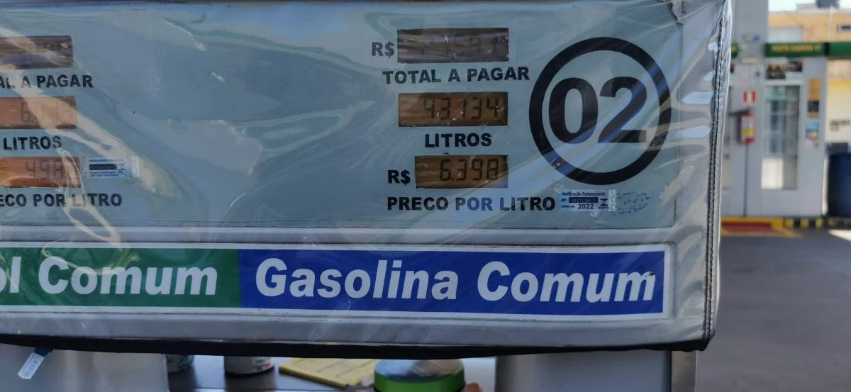Gasolina chega a R$ 6,40 em Guanambi após novo reajuste