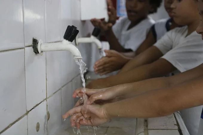 Estado destina R$250 milhões para protocolos de biossegurança nas escolas