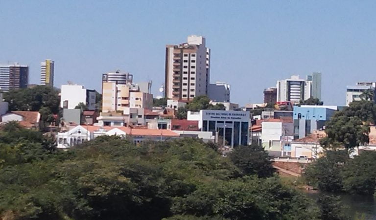 seca em barreiras