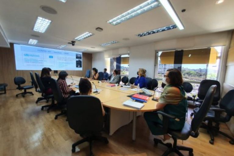 CIB recomenda retomada imediata da vacinação de adolescentes contra a Covid-19 na Bahia