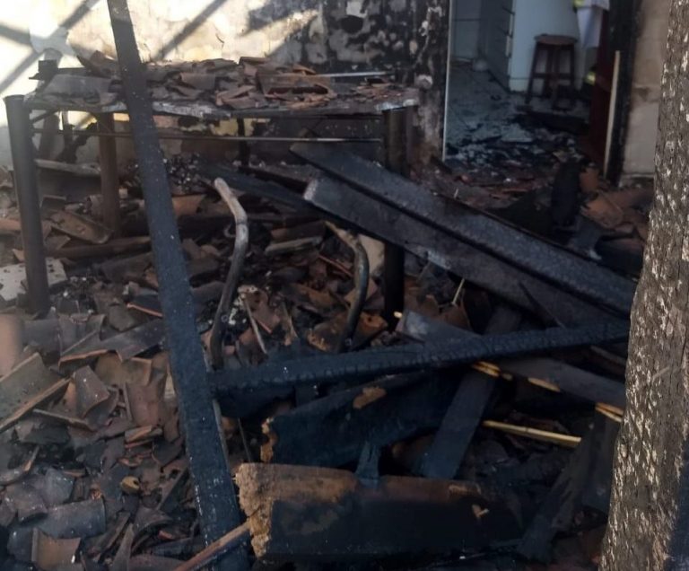 Mãe e filho morreram após incêndio em residência em Vitória da Conquista