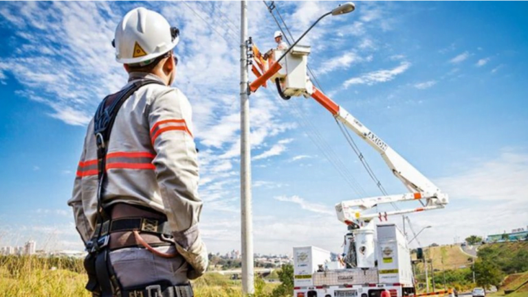 Prefeitura, Senai e Sirtec ofertam curso gratuito de Formação para Eletricista de Redes de Distribuição em Guanambi