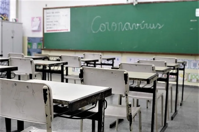 Escolas estaduais receberam R$ 250 milhões para garantir protocolo de biossegurança contra Covid-19