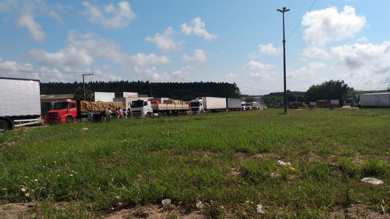 Rodovias bloqueadas foram liberadas em Brumado, Correntina e Nova Viçosa