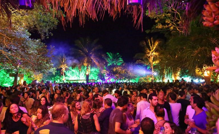 Decreto mantém liberação de festa com até 5 mil pessoas na Bahia