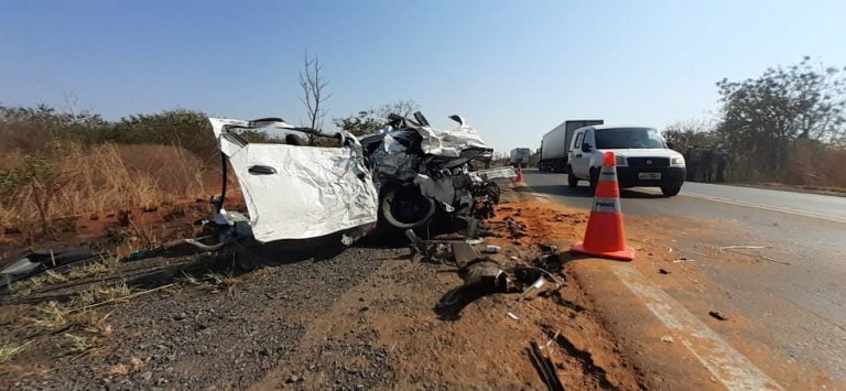 Acidente deixa quatro mortos e feridos na MGC-122 no Norte de Minas