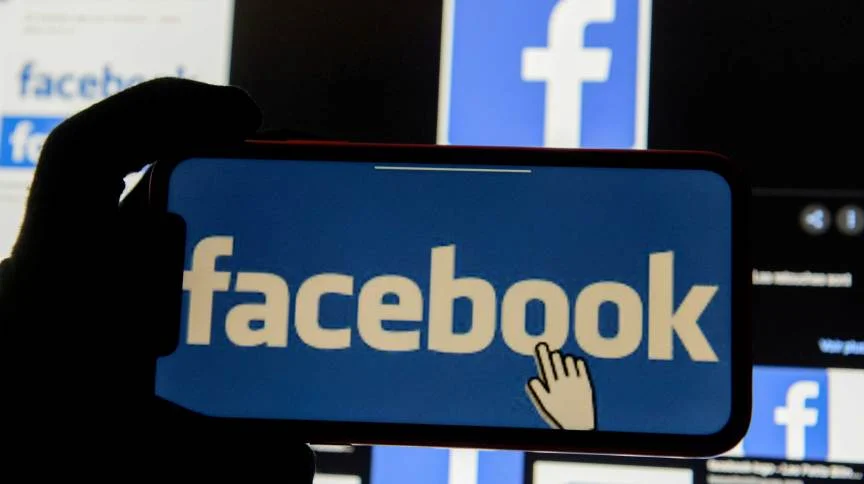 Facebook, WhatsApp e Instagram voltam a funcionar após ficarem mais de 6 horas fora do ar