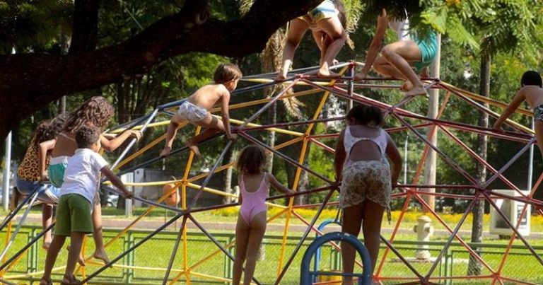 Mais de 600 crianças ficaram órfãs por causa da Covid-19 na Bahia