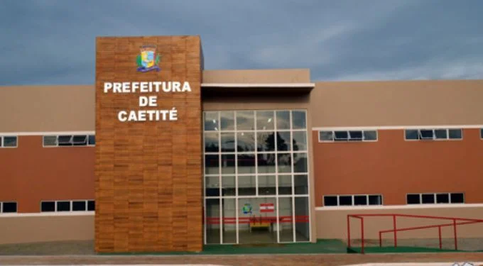 Conselho de Enfermagem notifica prefeitura de Caetité por exercício ilegal da profissão em UBS