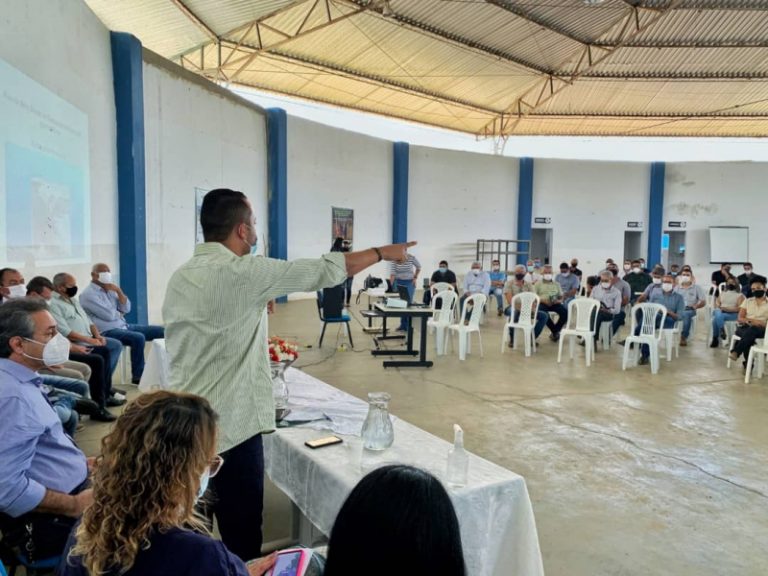 Segunda etapa da campanha de vacinação contra Aftosa foi lançada em Itapetinga