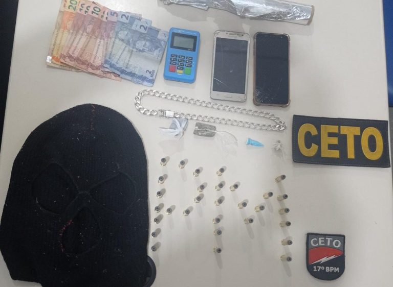 Dupla foi presa com drogas e munições em Guanambi