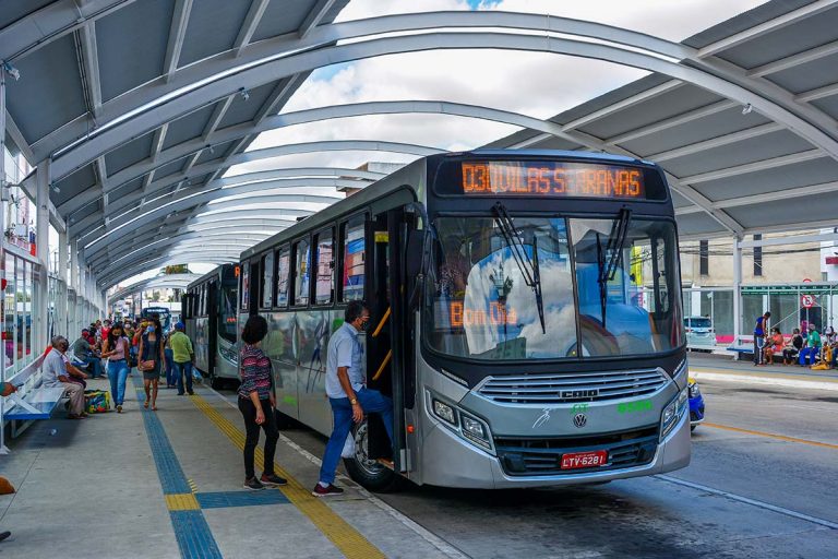 Transporte Coletivo Urbano: ônibus terão horário especial durante