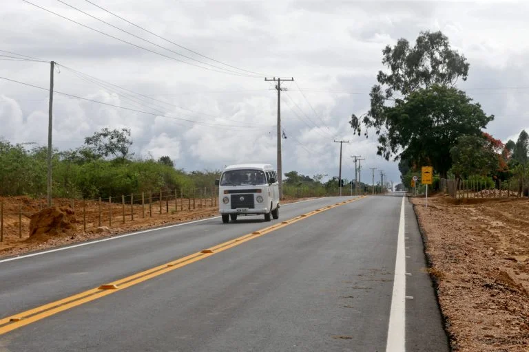 Passagem de Vitória da Conquista para Iguá vai custar R$ 2,00 com inauguração de asfalto