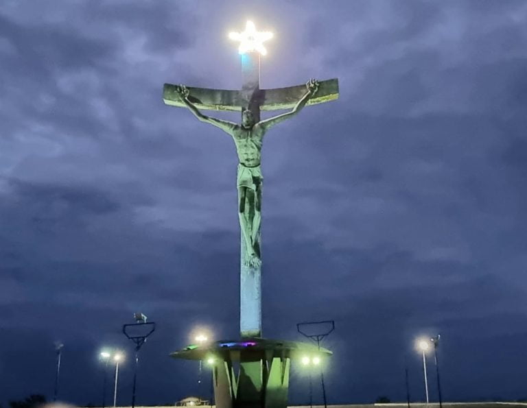 Cruzeiro de Mário Cravo Conquista