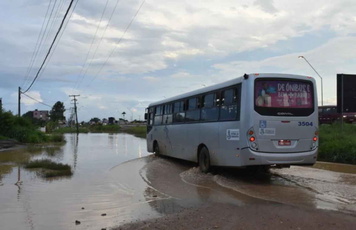 Justiça determina que Prefeitura de Vitória da Conquista realize drenagem de áreas alagadas