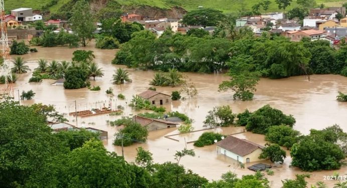 Defesa Civil Nacional promove reunião de preparação para período chuvoso