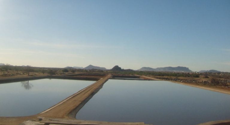 Foto mostra Estação de Tratamento de Esgoto de Guanambi