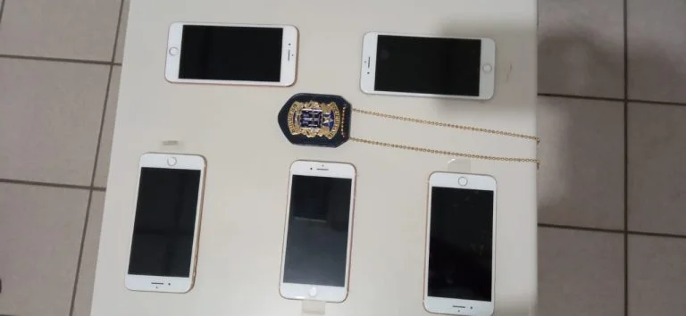 Polícia de Vitória da Conquista recuperou Iphones roubados em Minas