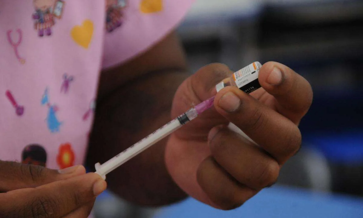 Guanambi começa a vacinar crianças de 11 anos contra Covid-19 nesta quinta-feira