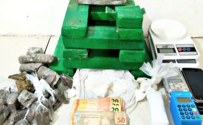 PM apreendeu grande quantidade de drogas em Vitória da Conquista nesta terça-feira